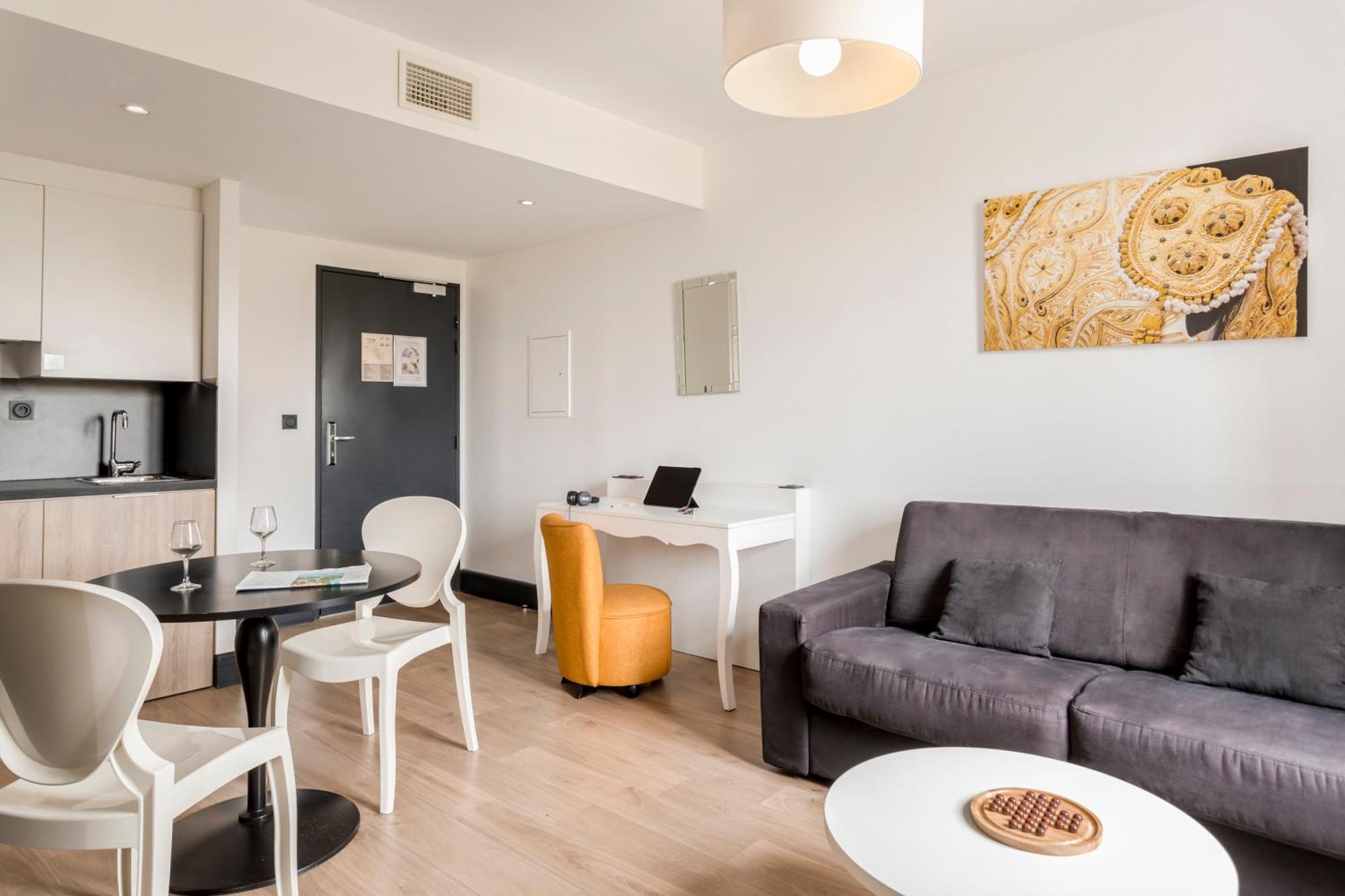 Appart hôtel Appart'city Collection Arenes 4*